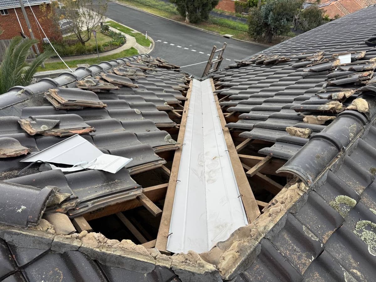 Storm damaged tile roof re-tiling – Skyways Roofing