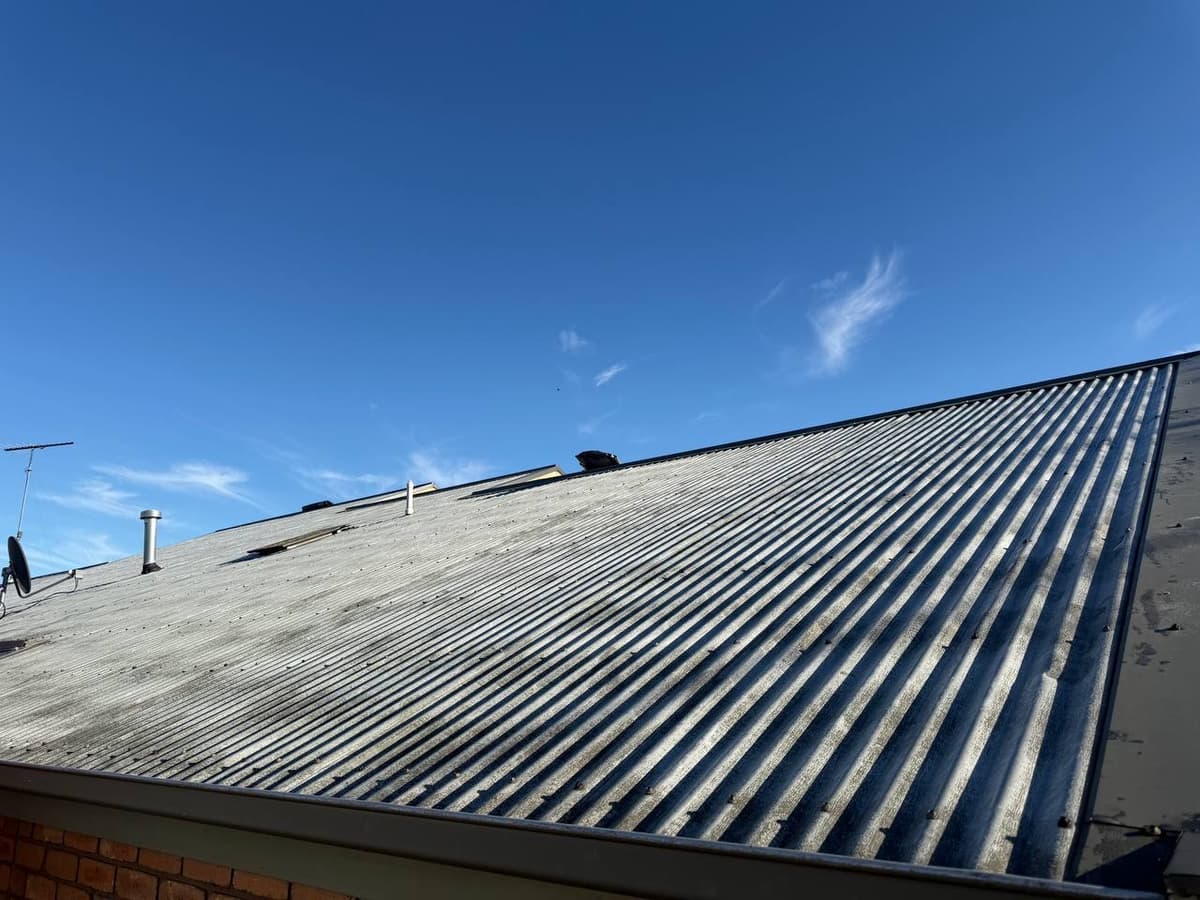 New quad gutter and downpipe – Skyways Roofing Melbourne