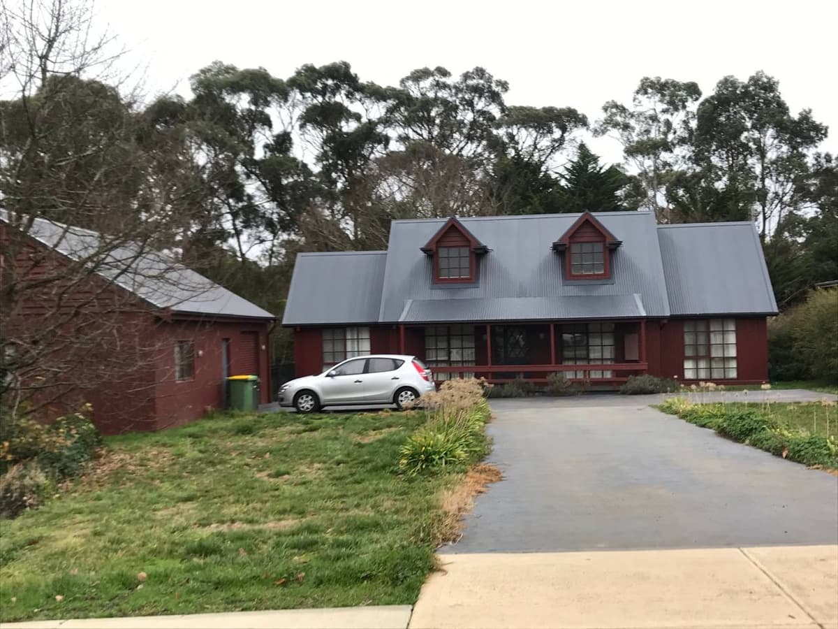 Metal roof replacement heritage home – Skyways Roofing