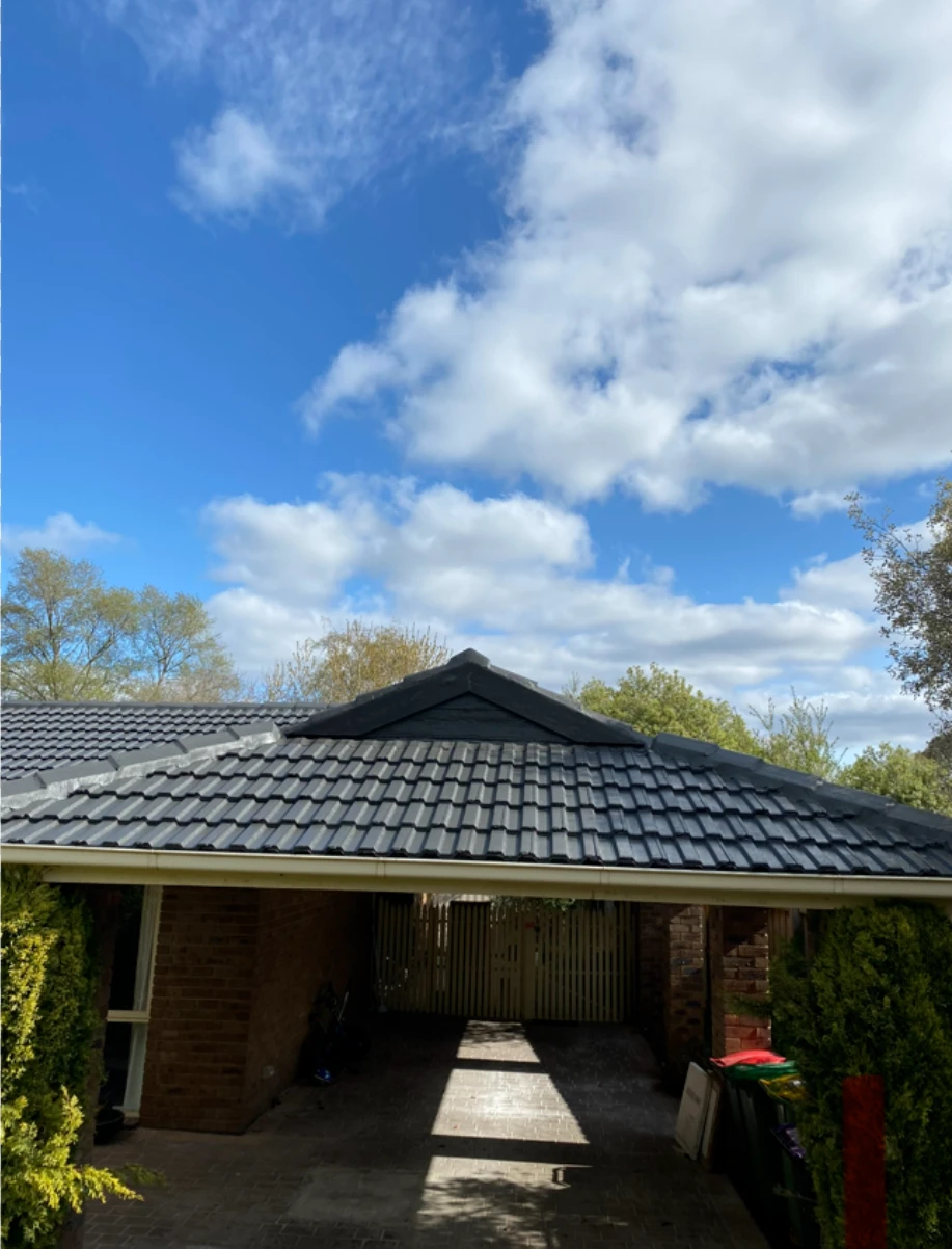 Gisborne, VIC Roof Repair, Clean & Paint Project
