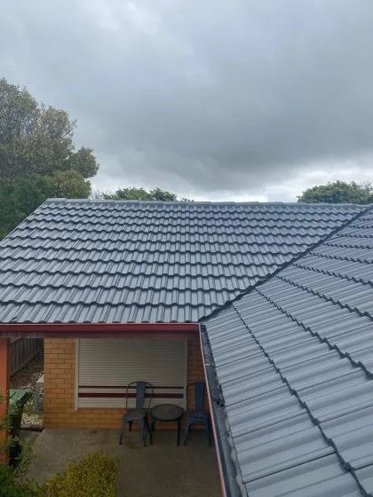 Geelong, VIC Roof Repointing, Clean & Paint Project